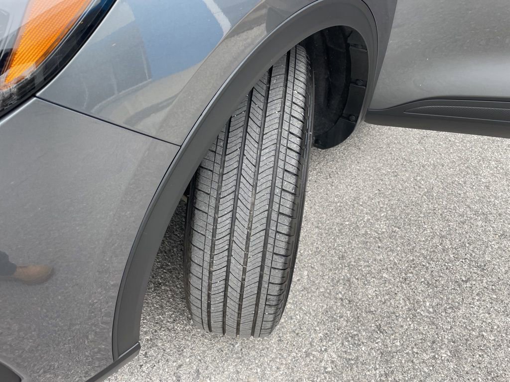 Used 2025 Ford Escape ST-Line w/ Equipment Group 301A image 55