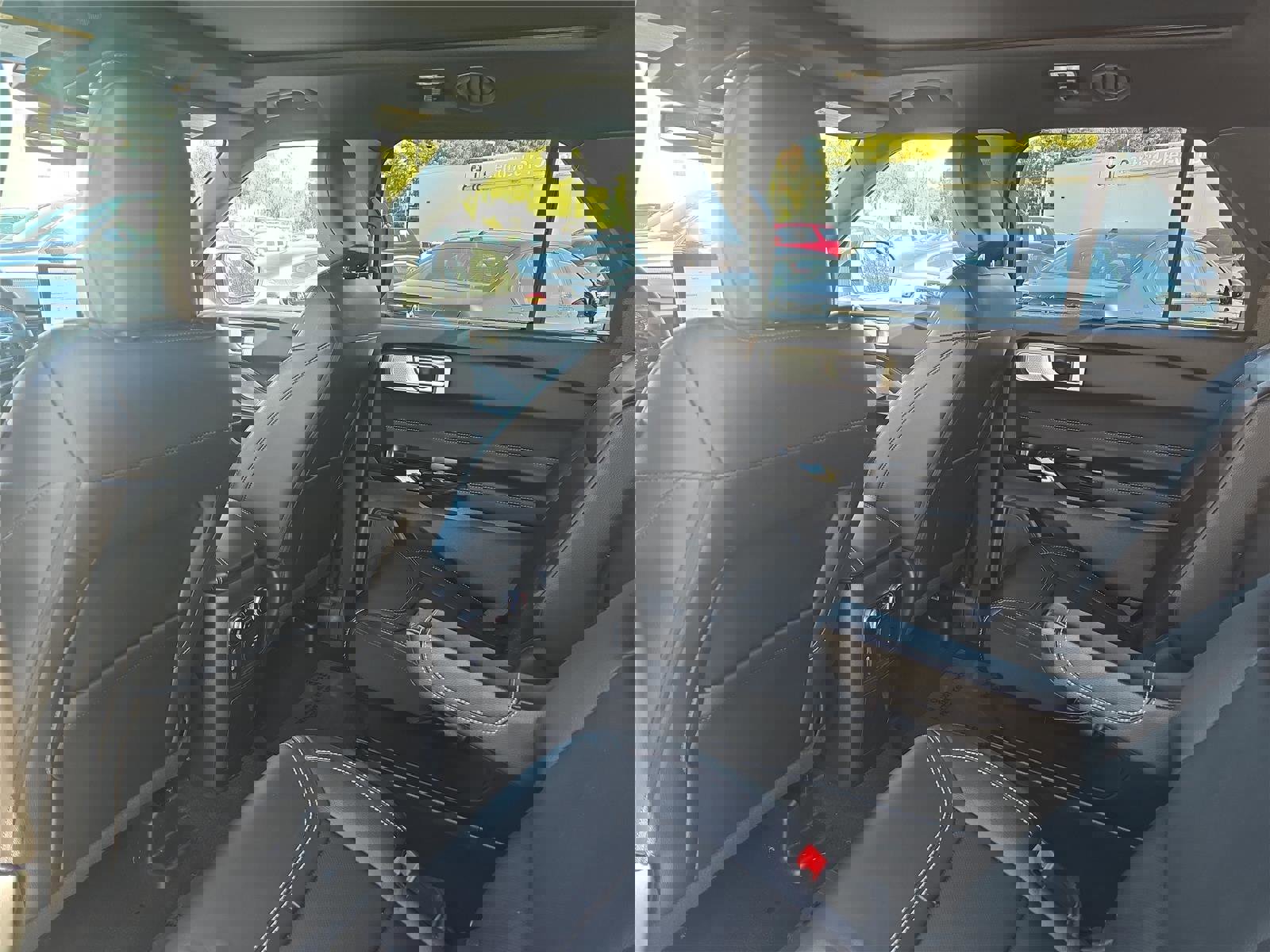 Used 2024 Ford Explorer ST w/ Equipment Group 401A image 14