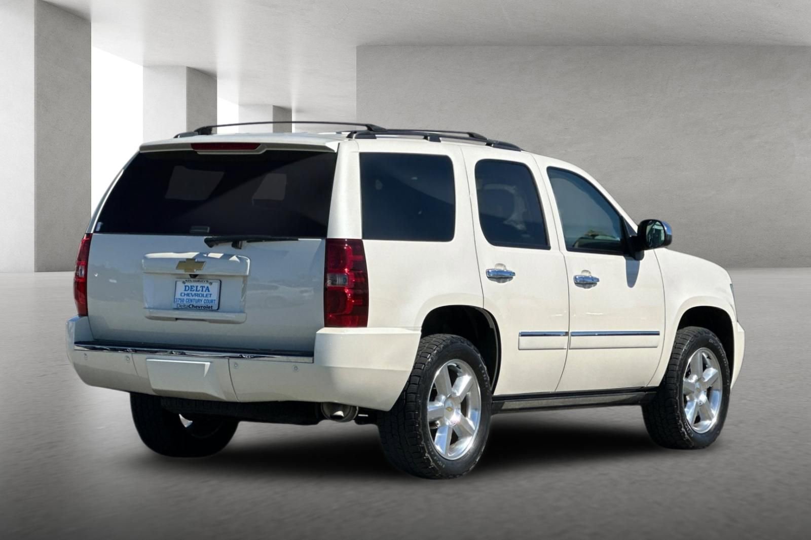 Used 2013 Chevrolet Tahoe LTZ image 4
