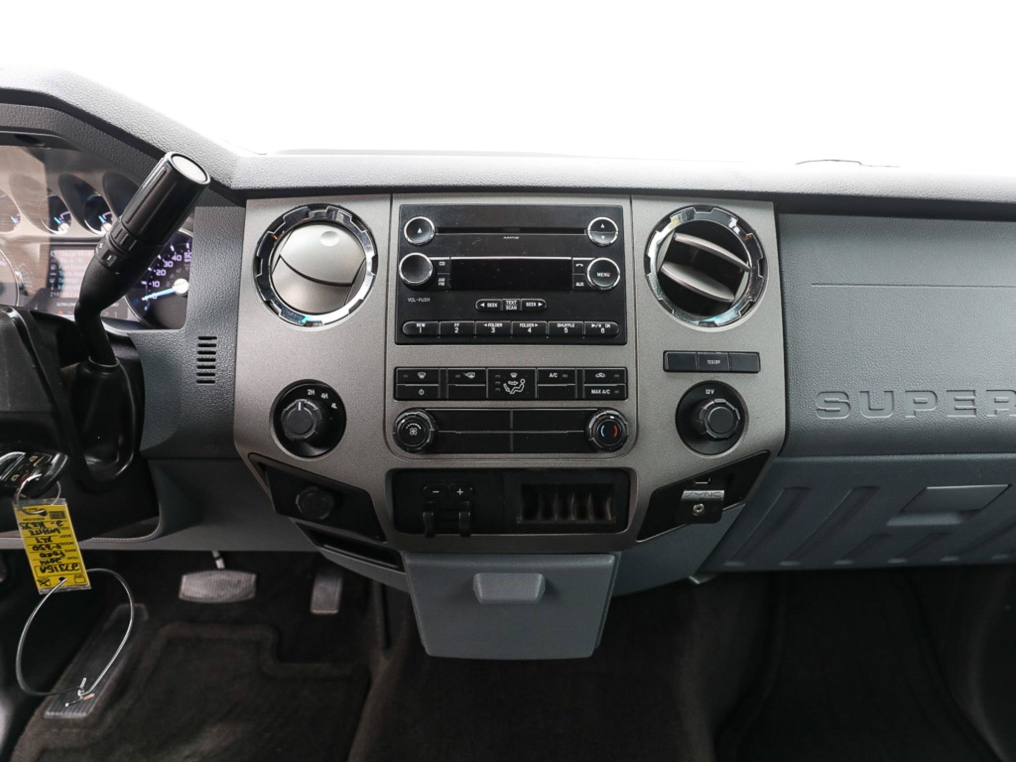 Used 2014 Ford F350 XLT w/ XLT Premium Package AWD/4WD image 16