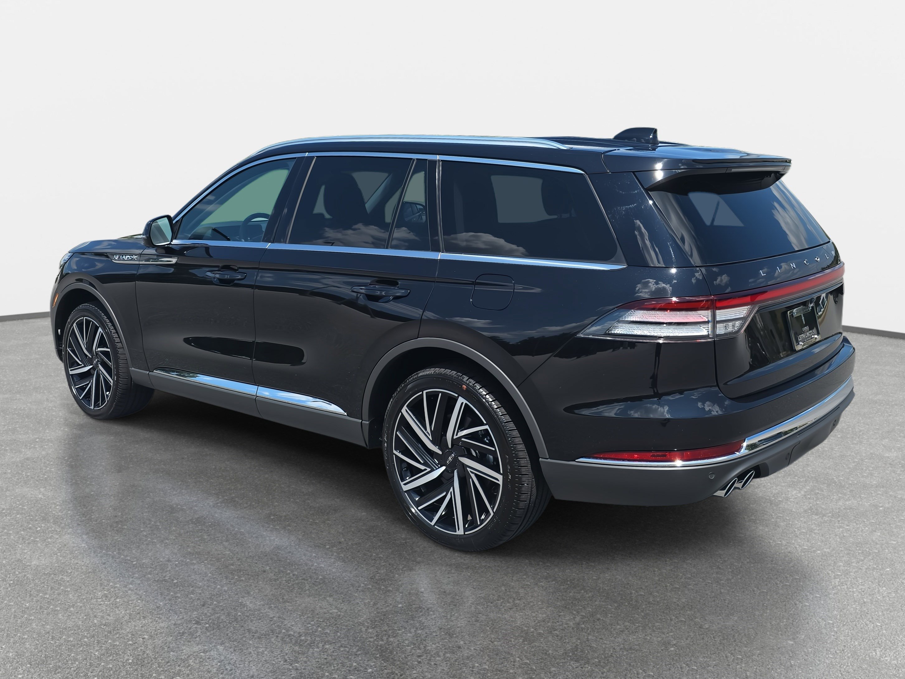 New 2025 Lincoln Aviator Reserve w/ Equipment Group 201A image 7