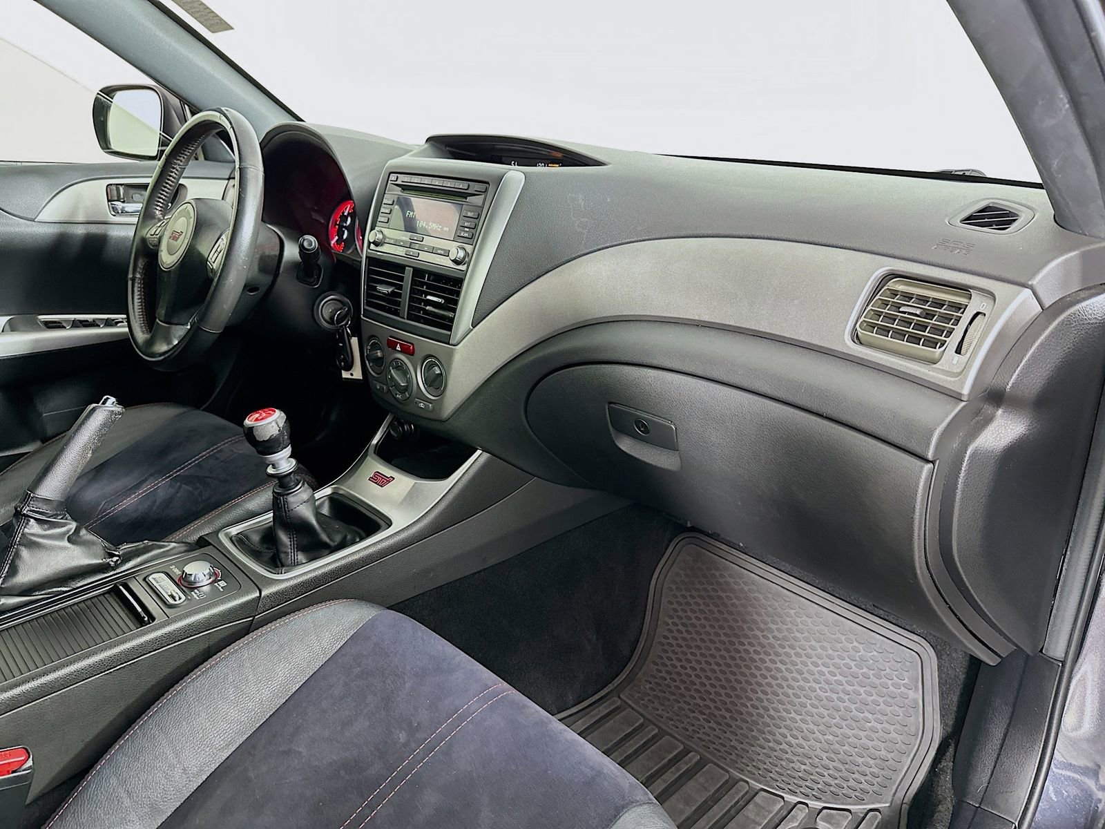 Used 2010 Subaru Impreza WRX STI AWD/4WD image 26