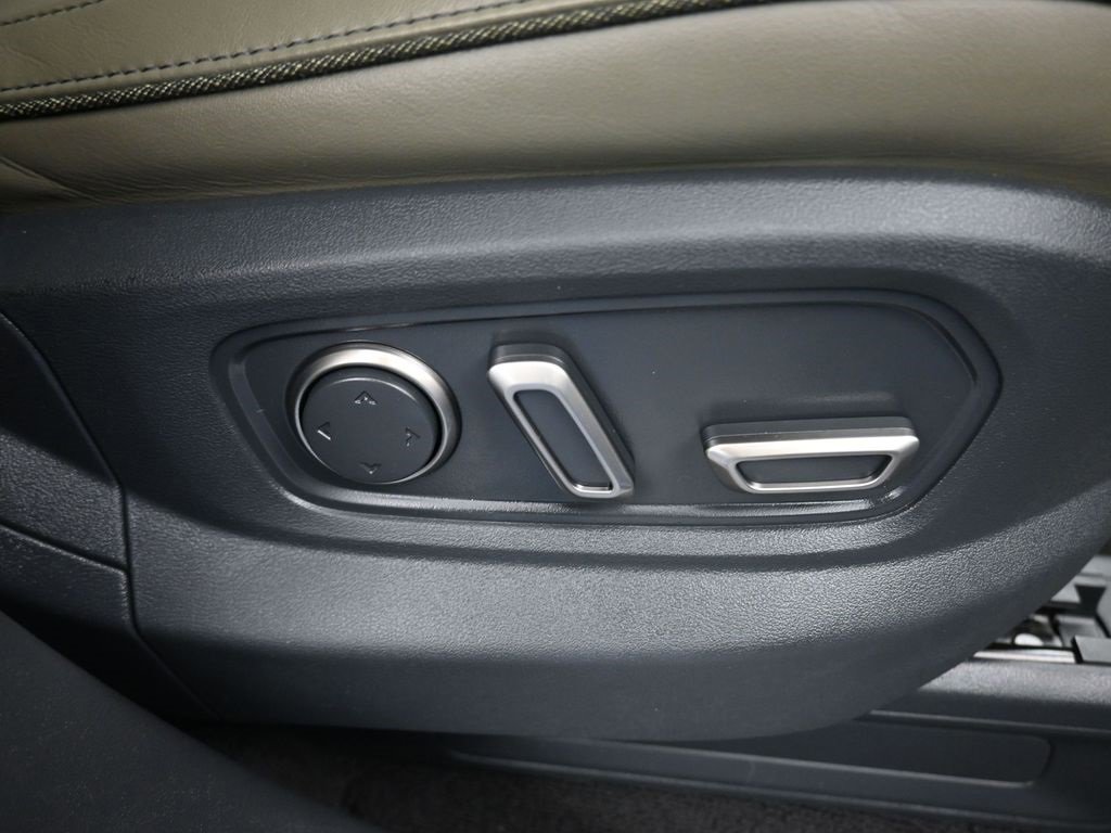 Used 2023 Rivian R1S Launch Edition image 51