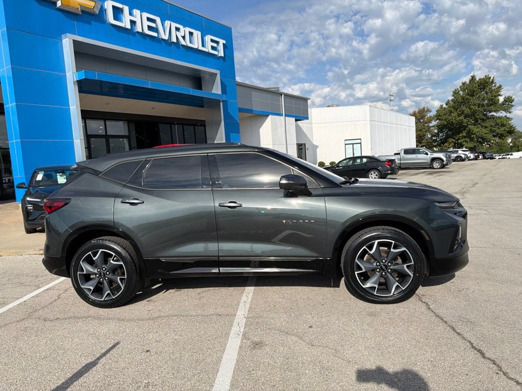 Used 2019 Chevrolet Blazer RS FWD image 2
