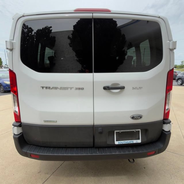 Used 2025 Ford Transit 350 XLT RWD image 4