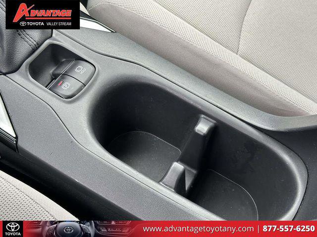 Certified 2024 Toyota Corolla Cross L image 35