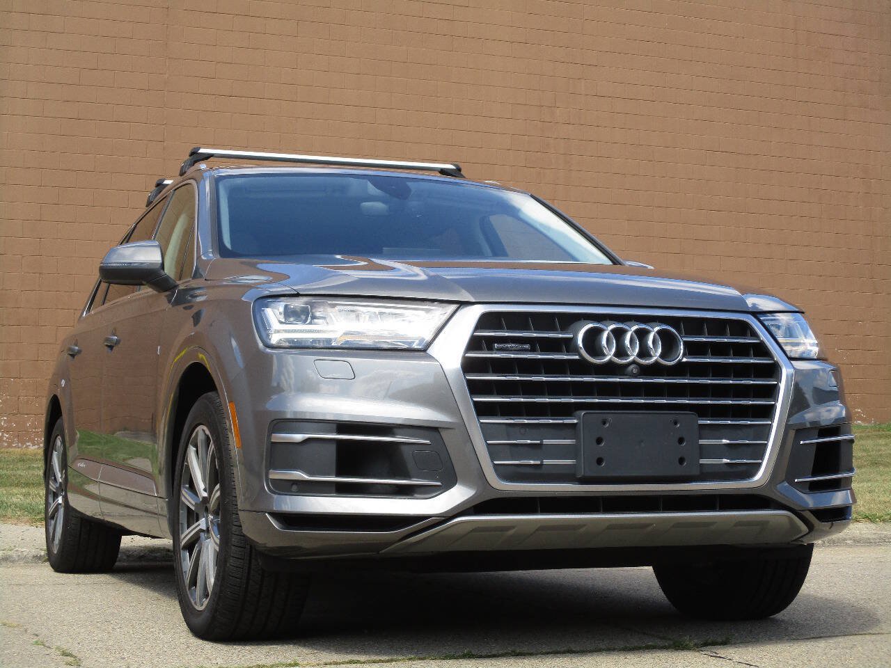 Used 2017 Audi Q7 3.0T Prestige AWD/4WD image 58