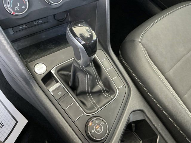 Used 2022 Volkswagen Taos SE image 24