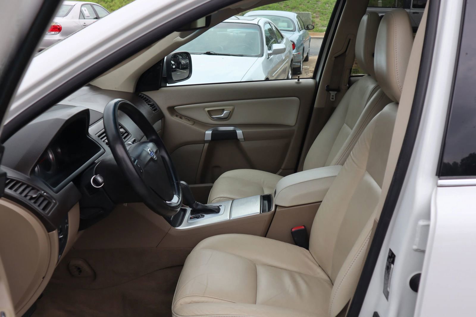 Used 2014 Volvo XC90 3.2 FWD image 9