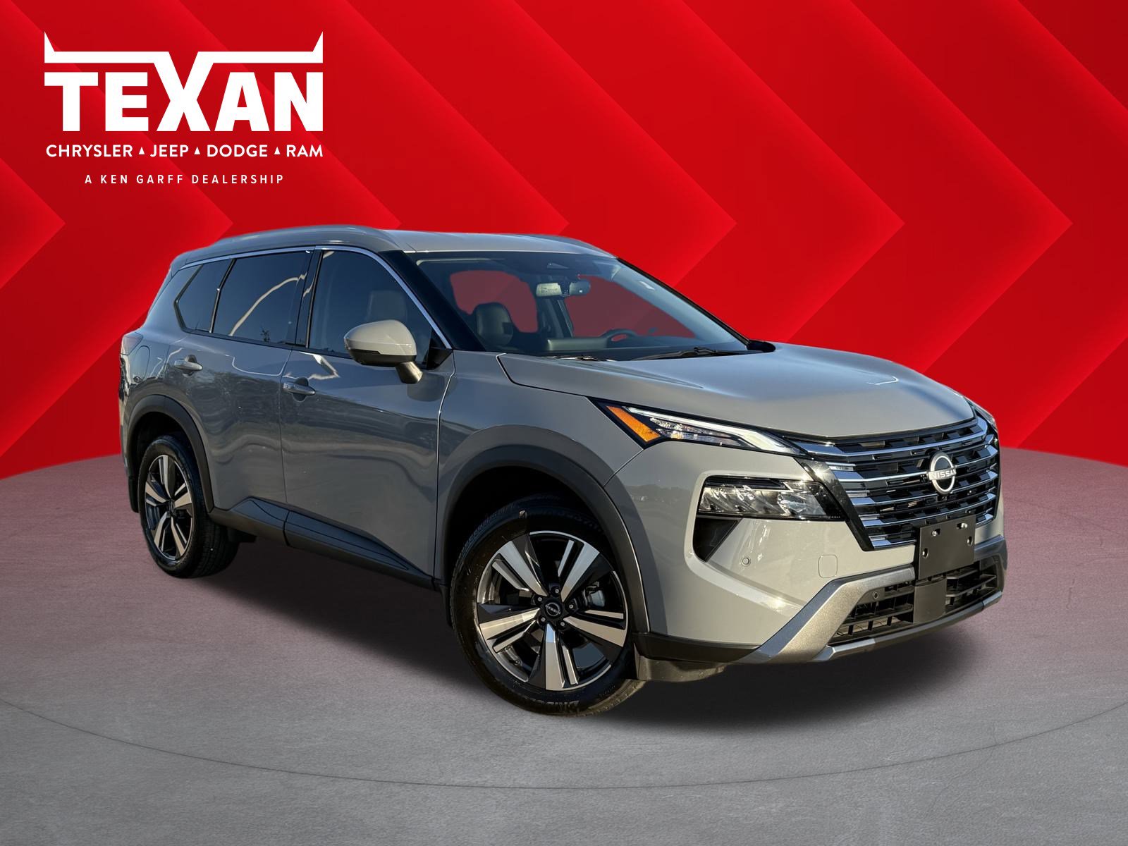 Used 2025 Nissan Rogue SL image 1