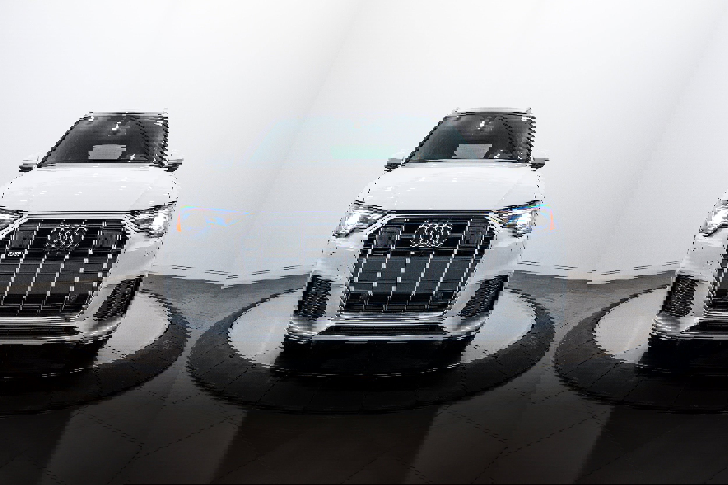 Certified 2025 Audi A6 Premium Plus w/ Driver Assistance Package image 28