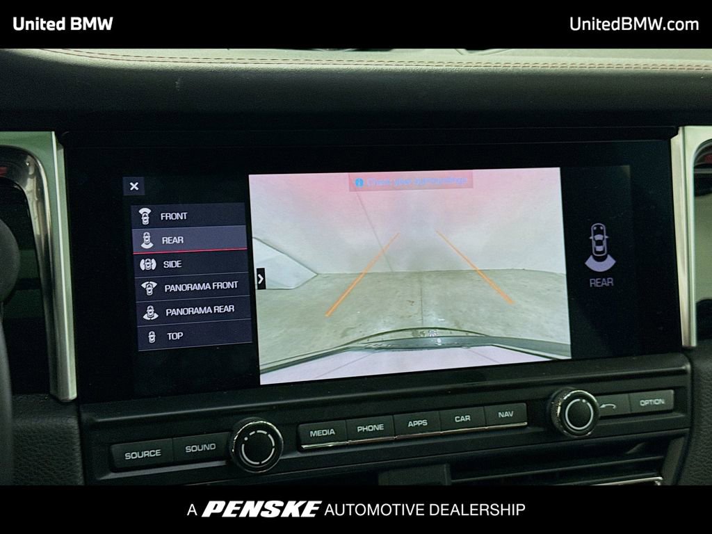 Used 2020 Porsche Macan S AWD/4WD image 9