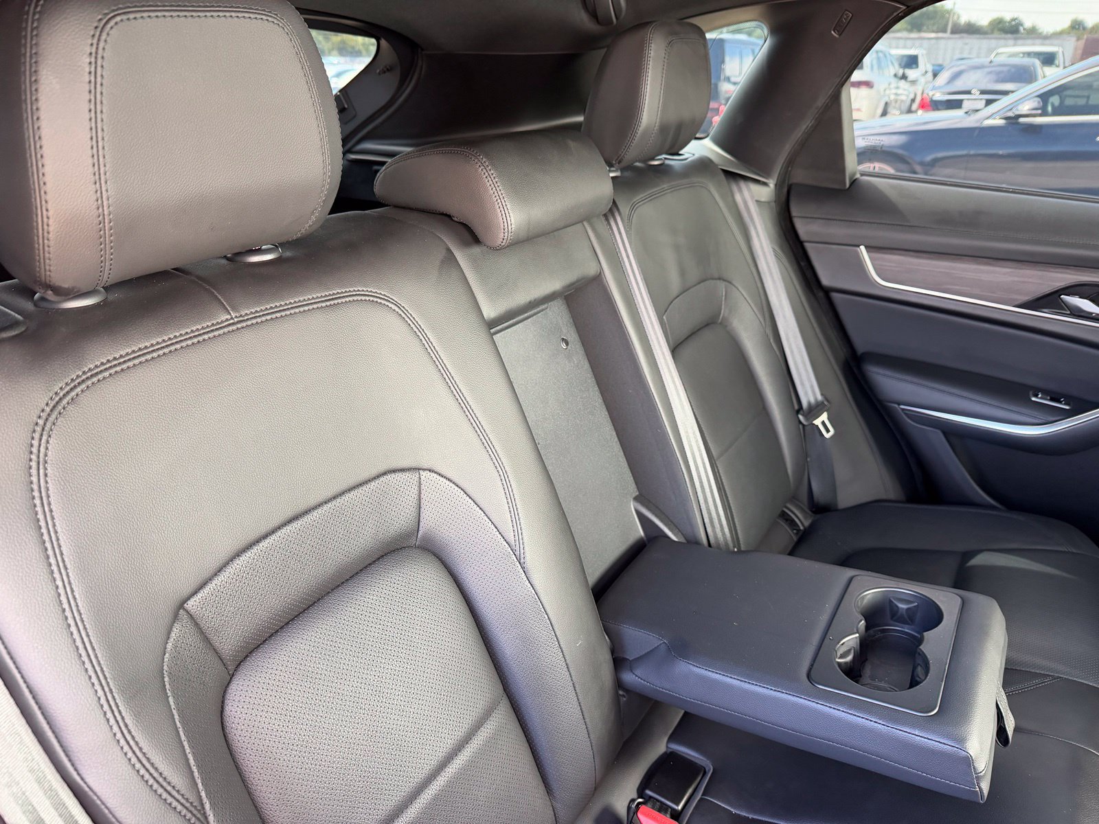 Used 2023 Jaguar F-PACE S AWD/4WD image 33