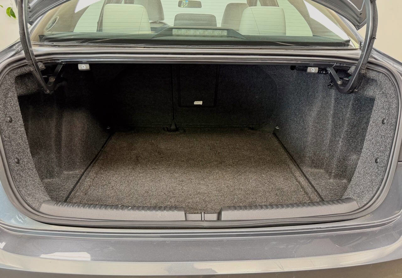 Used 2016 Volkswagen Jetta Sport image 62