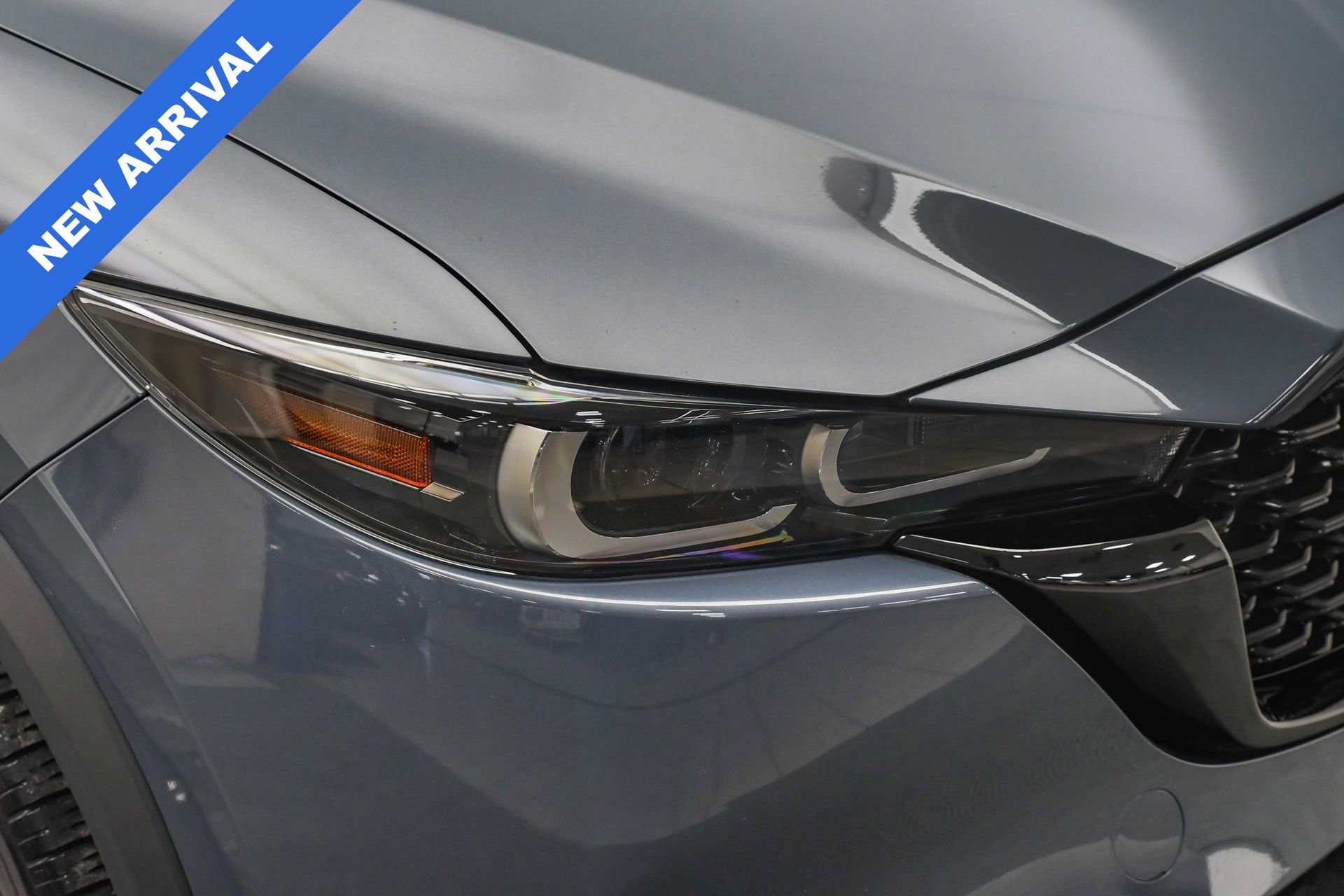 Used 2023 MAZDA CX-5 Carbon Edition image 26