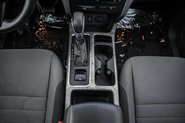 Used 2019 Ford Escape S image 22