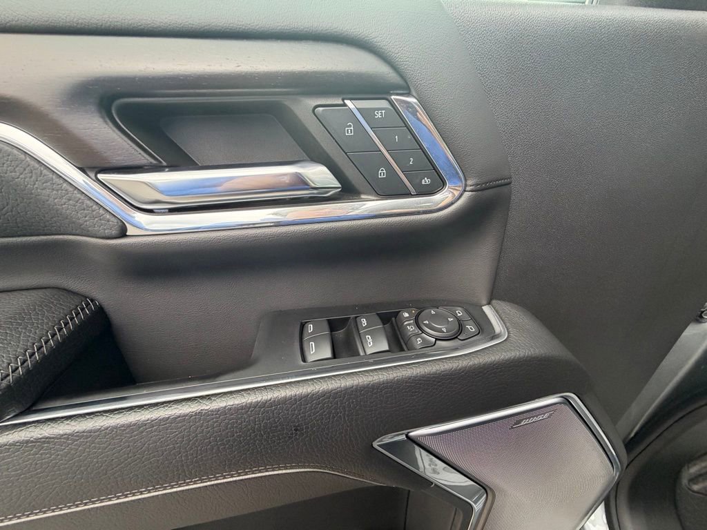 Used 2024 GMC Sierra 3500 Denali w/ Denali Reserve Package AWD/4WD image 34