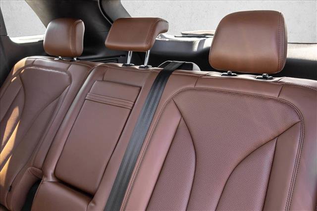 Used 2022 Lincoln Nautilus Reserve w/ Monochromatic Package AWD/4WD image 25
