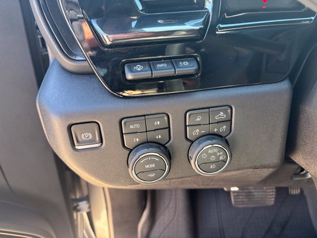 Used 2026 Chevrolet Silverado 2500 ZR2 w/ LPO, Dark Essentials Package AWD/4WD image 20