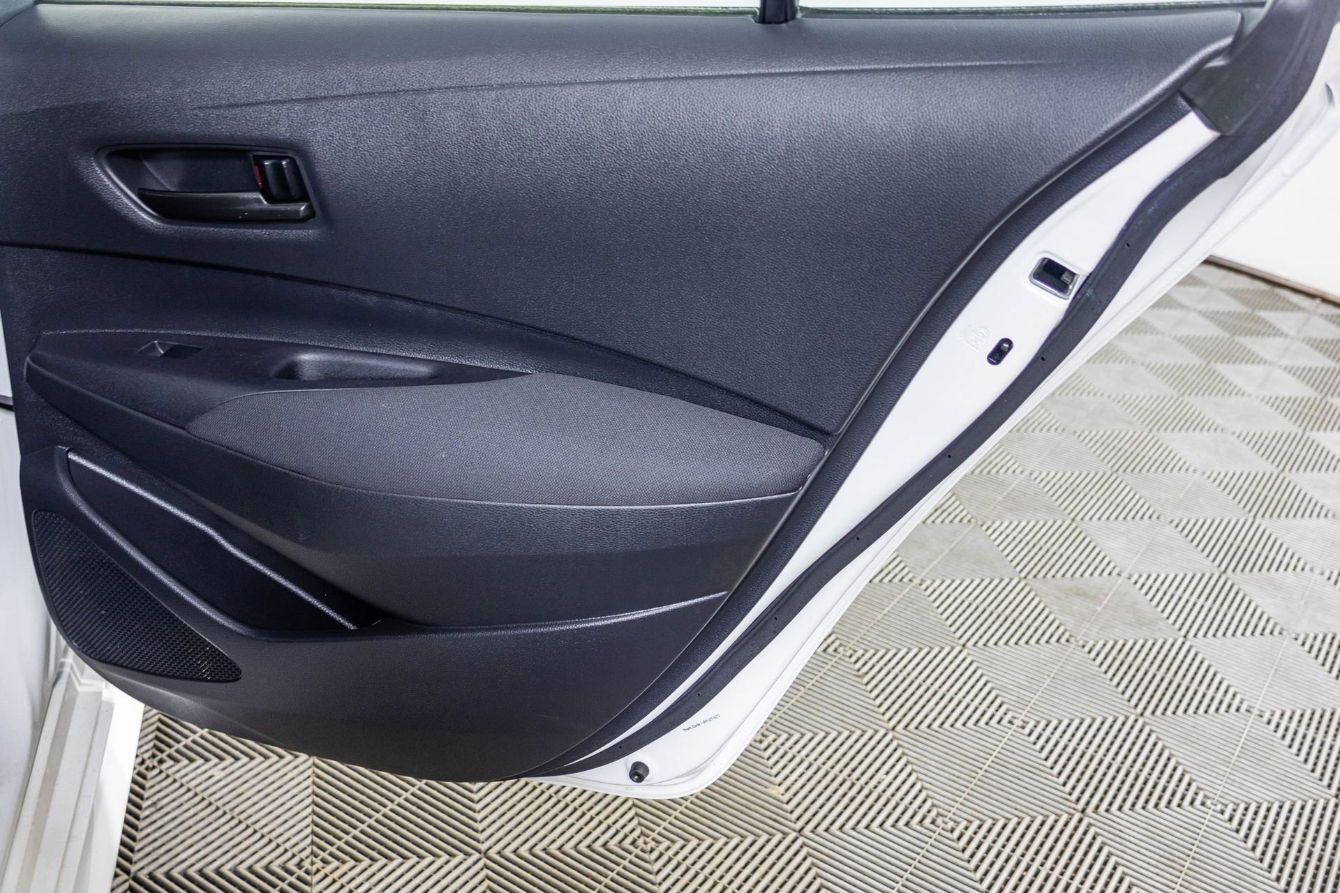 Used 2023 Toyota Corolla LE FWD image 41
