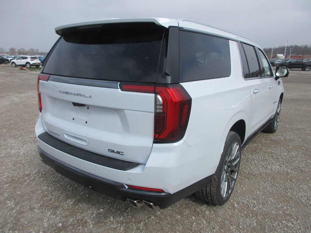 New 2026 GMC Yukon XL Denali Ultimate image 4
