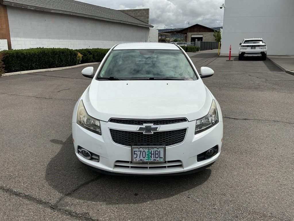 Used 2014 Chevrolet Cruze Eco w/ Enhanced Safety Package FWD image 3