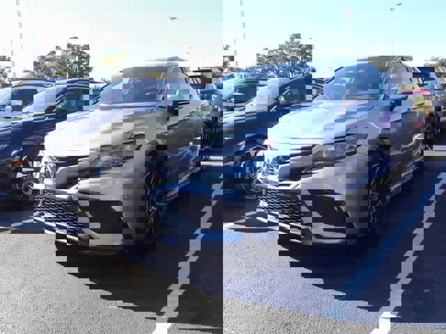 Used 2023 Toyota Camry SE