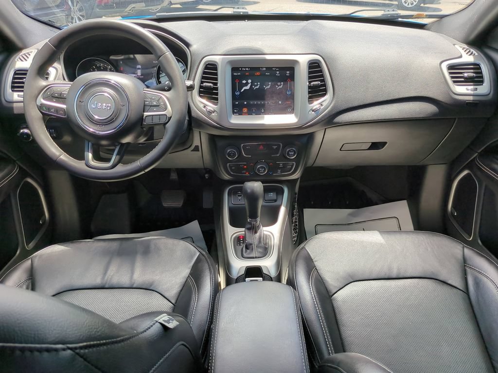 Used 2021 Jeep Compass Latitude w/ Sun and Sound Group FWD image 14
