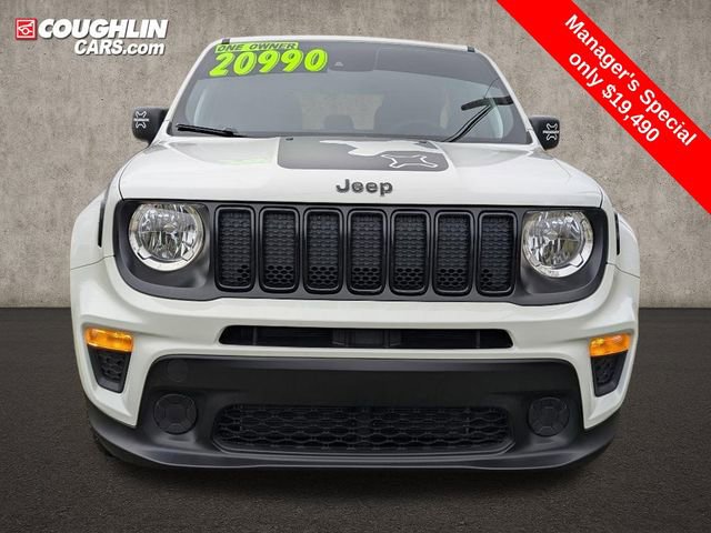 Used 2023 Jeep Renegade Latitude image 2