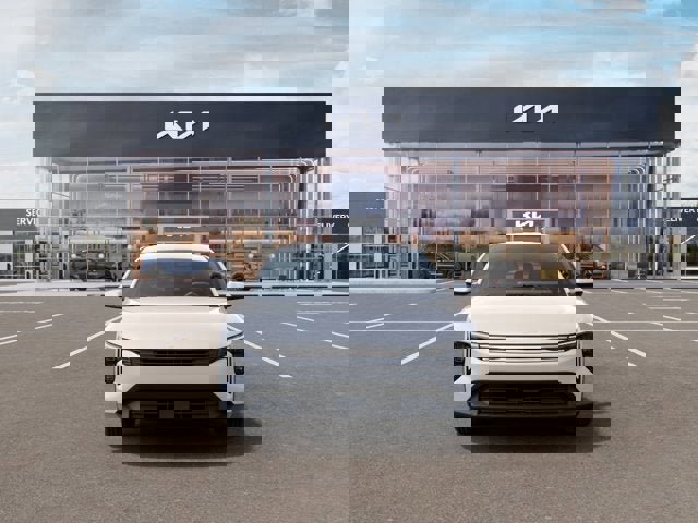 New 2026 Kia K4 LXS image 2