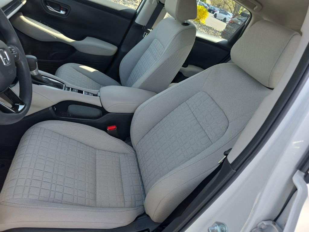 Used 2023 Honda HR-V LX image 10