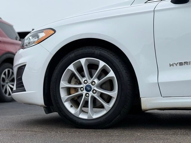 Used 2019 Ford Fusion SE FWD image 44