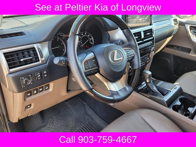 Used 2023 Lexus GX 460 Luxury w/ Sport Design Package AWD/4WD image 15