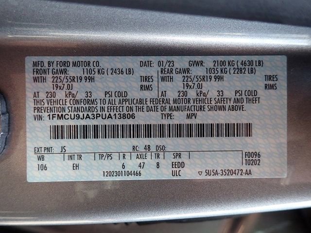 Used 2023 Ford Escape Platinum image 23