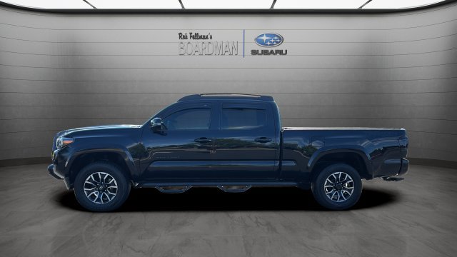 Used 2023 Toyota Tacoma TRD Sport w/ Black Out Package (TMS) AWD/4WD image 9