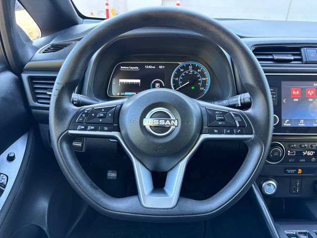 Used 2025 Nissan Leaf S FWD image 19