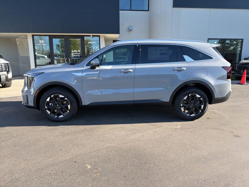 New 2026 Kia Sorento S AWD/4WD image 2