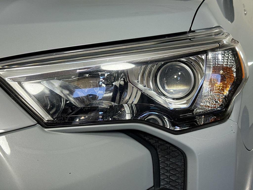 Used 2017 Toyota 4Runner TRD Pro AWD/4WD image 38