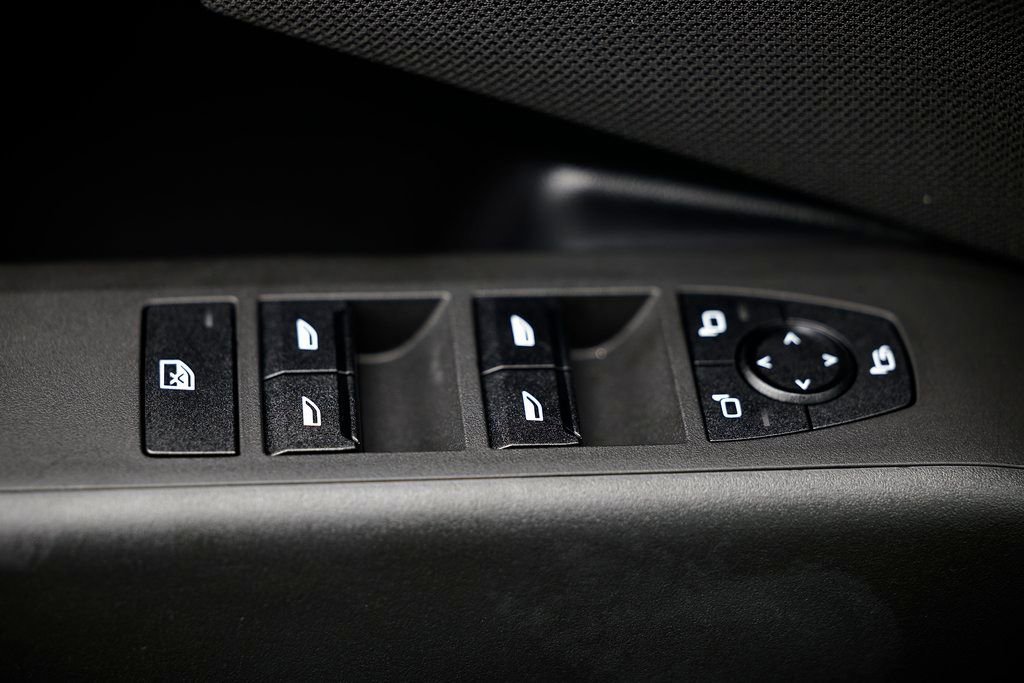 Used 2025 BMW X3 xDrive30i w/ M Sport Package image 17