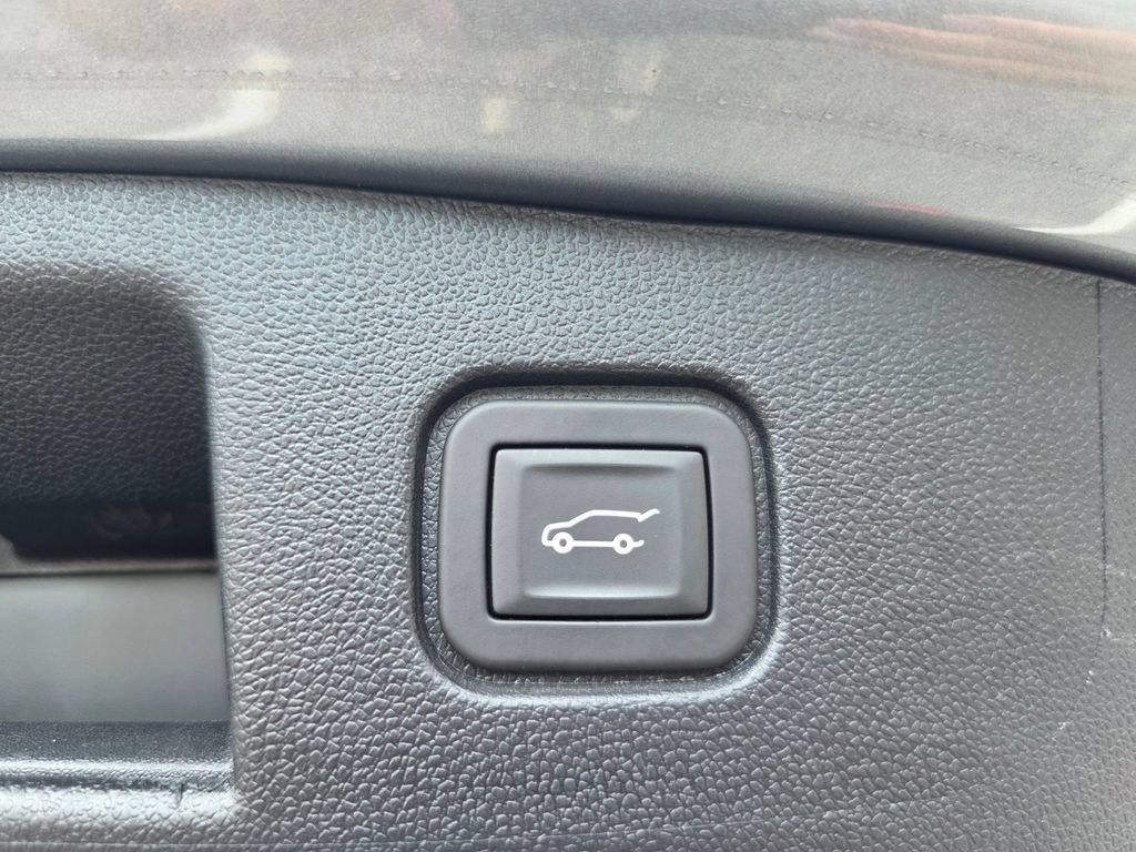 Used 2025 Chevrolet Blazer EV RS AWD/4WD image 34