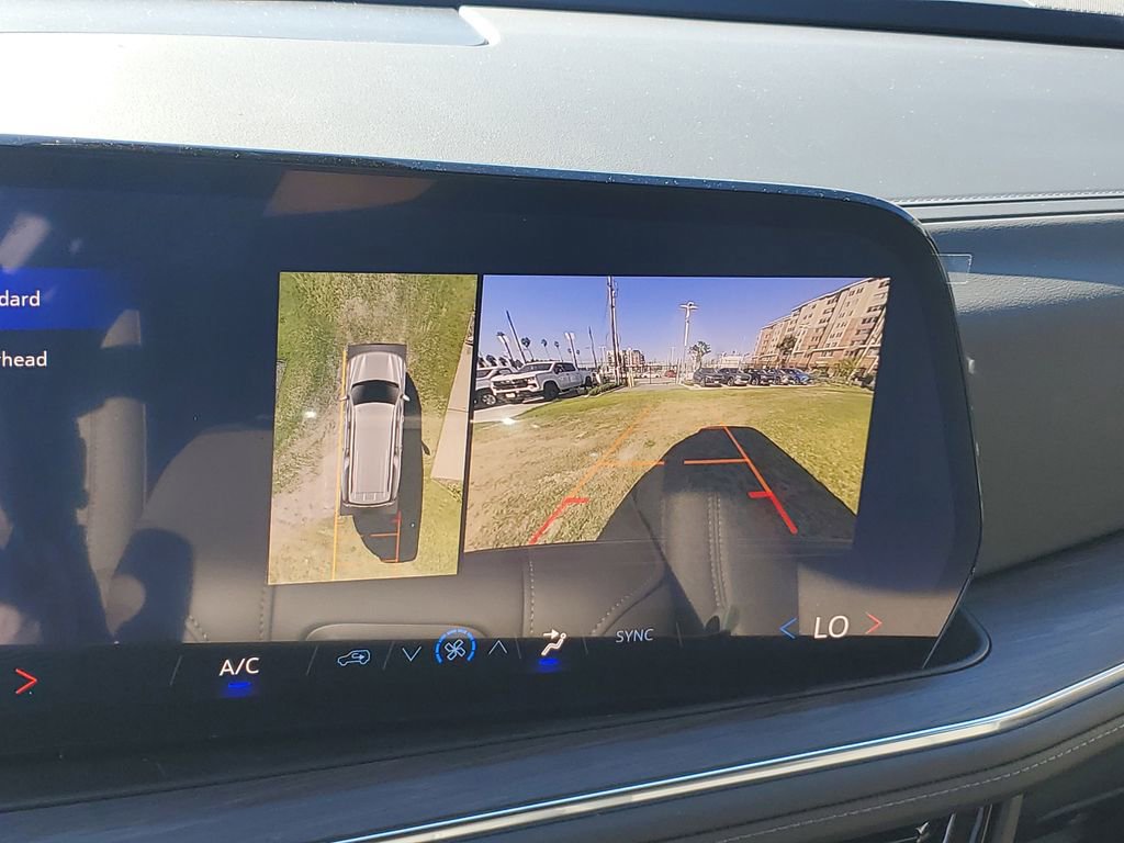 New 2026 Chevrolet Suburban LS image 24