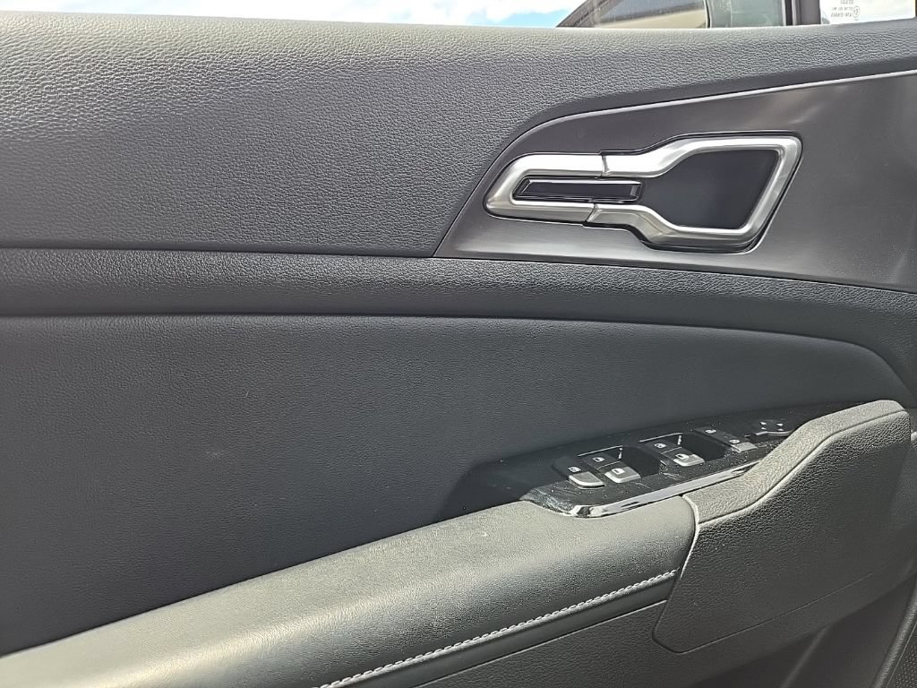 Certified 2023 Kia Sportage EX AWD/4WD image 18