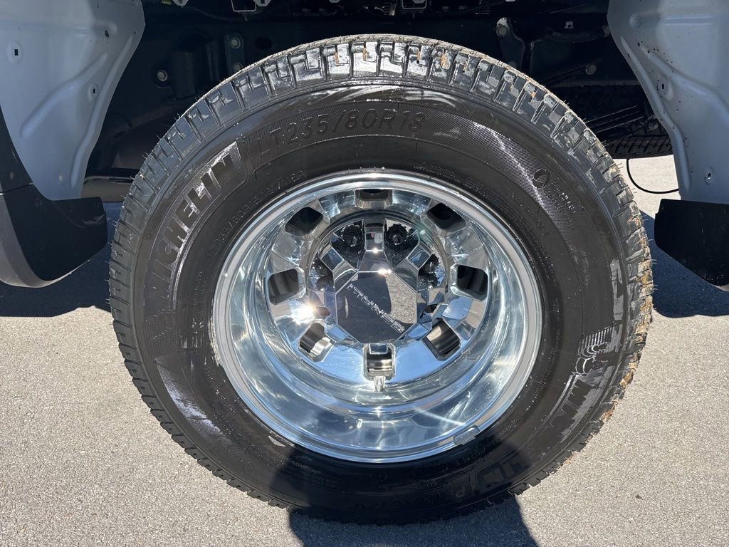 New 2026 GMC Sierra 3500 Denali Ultimate image 37