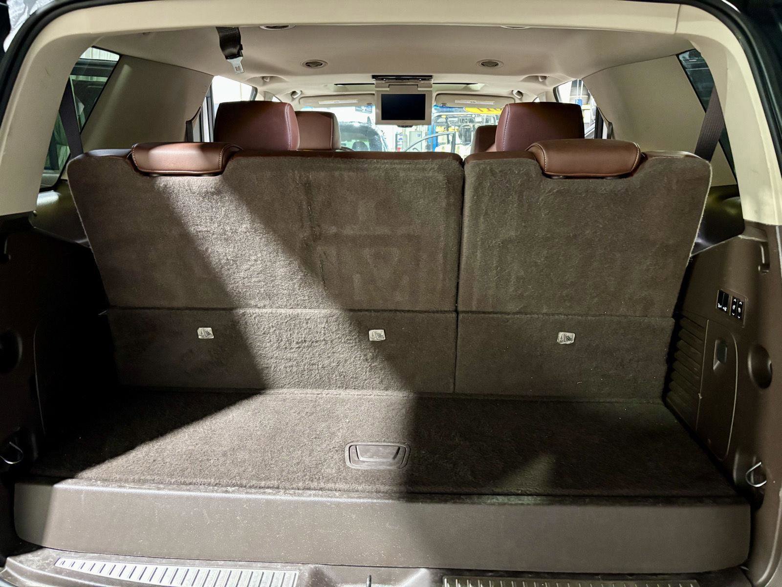 Used 2017 Chevrolet Tahoe Premier image 11