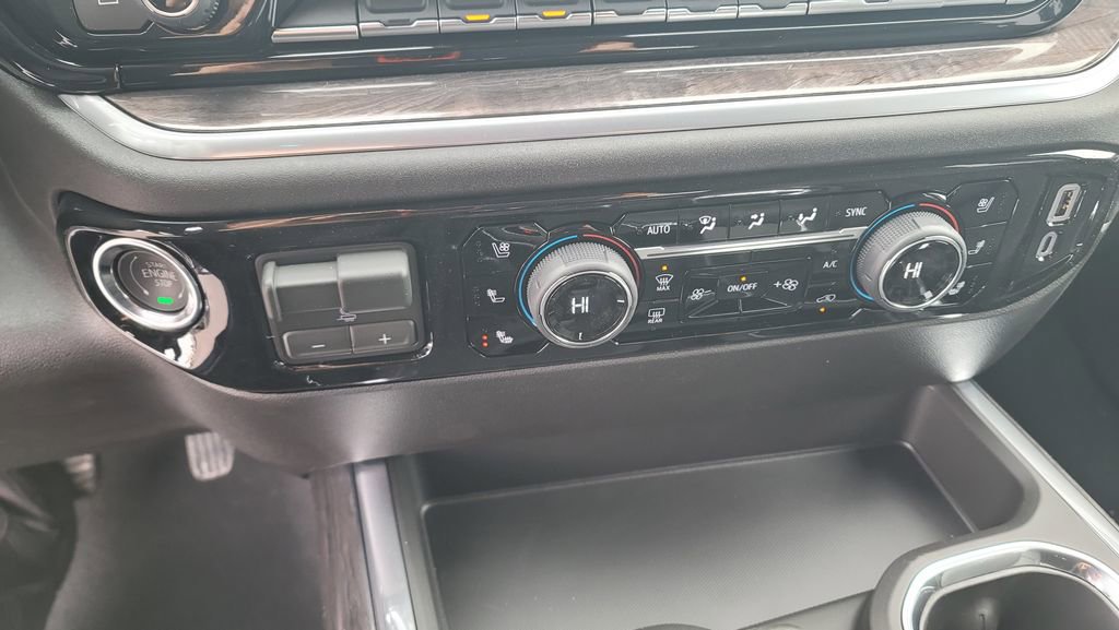 New 2026 Chevrolet Silverado 1500 LTZ w/ LTZ Convenience Package II image 22