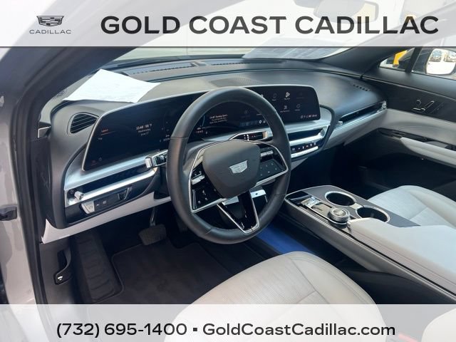 Certified 2024 Cadillac Lyriq Luxury RWD image 17