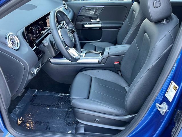 Used 2025 Mercedes-Benz GLA 250 4MATIC image 13