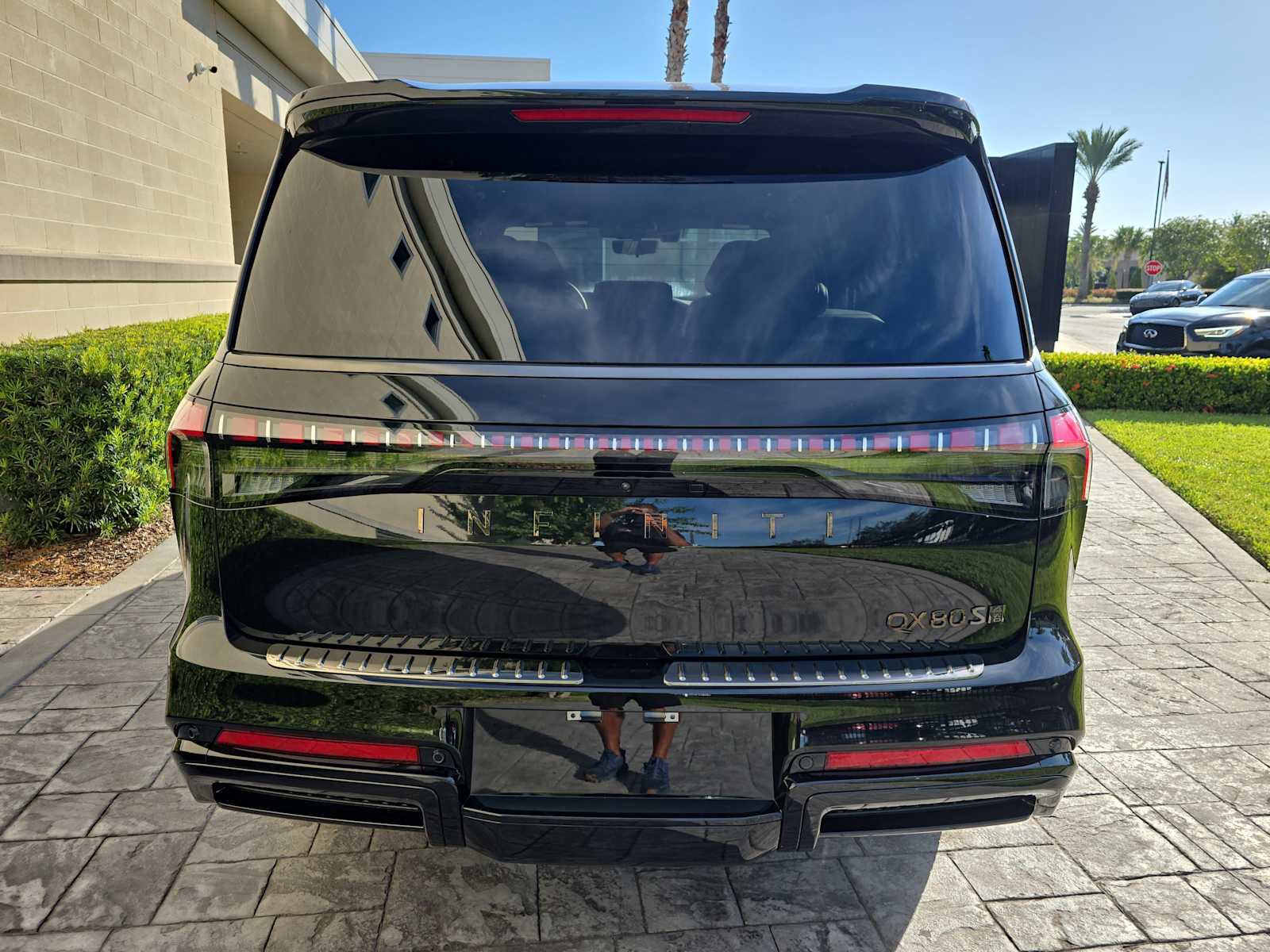 New 2026 INFINITI QX80 4WD w/ Sport Exterior Package image 5