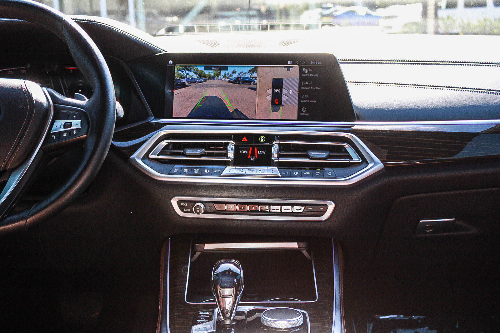 Used 2020 BMW X5 xDrive40i w/ Executive Package AWD/4WD image 13