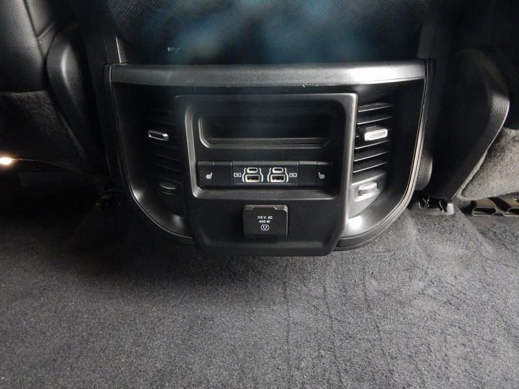 Used 2025 RAM 1500 Laramie AWD/4WD image 14